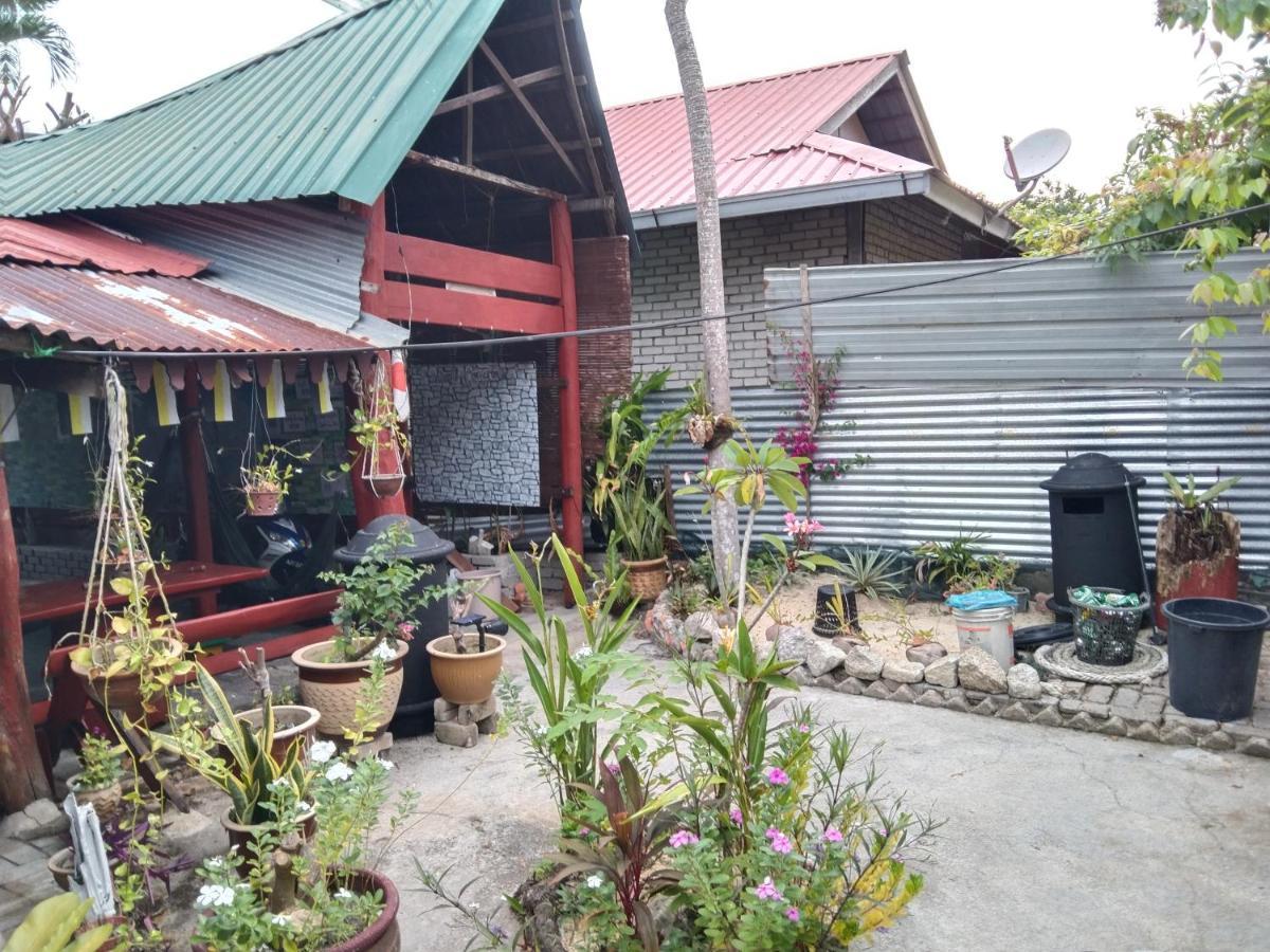 Nazri Nipah Camp Pangkor Hotel Kampung Teluk Nipah Luaran gambar