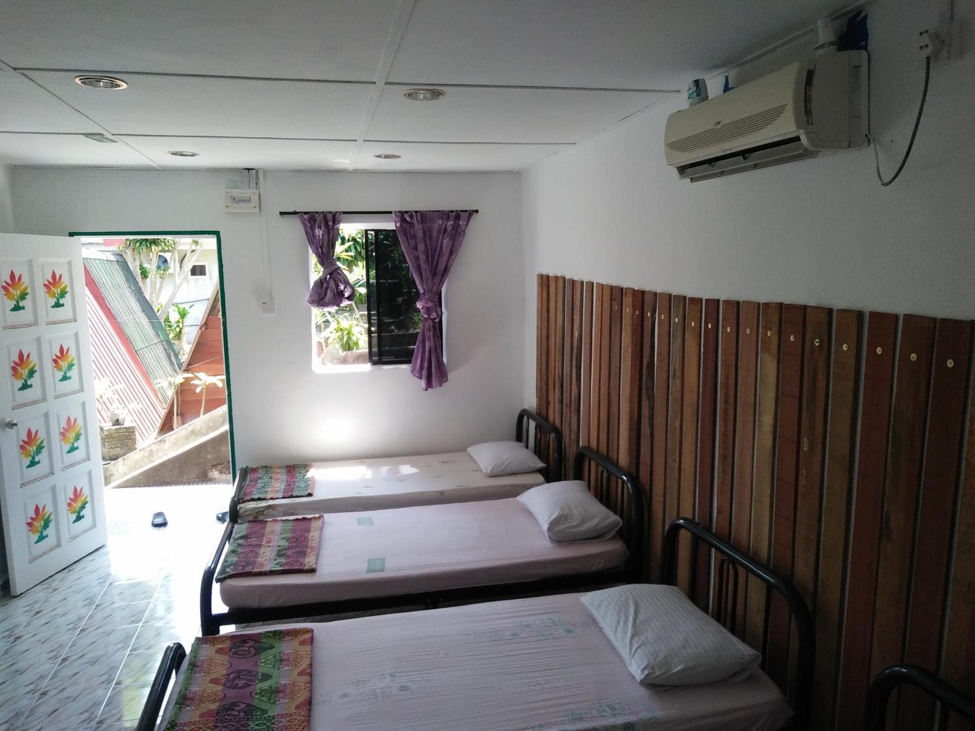 Nazri Nipah Camp Pangkor Hotel Kampung Teluk Nipah Bilik gambar