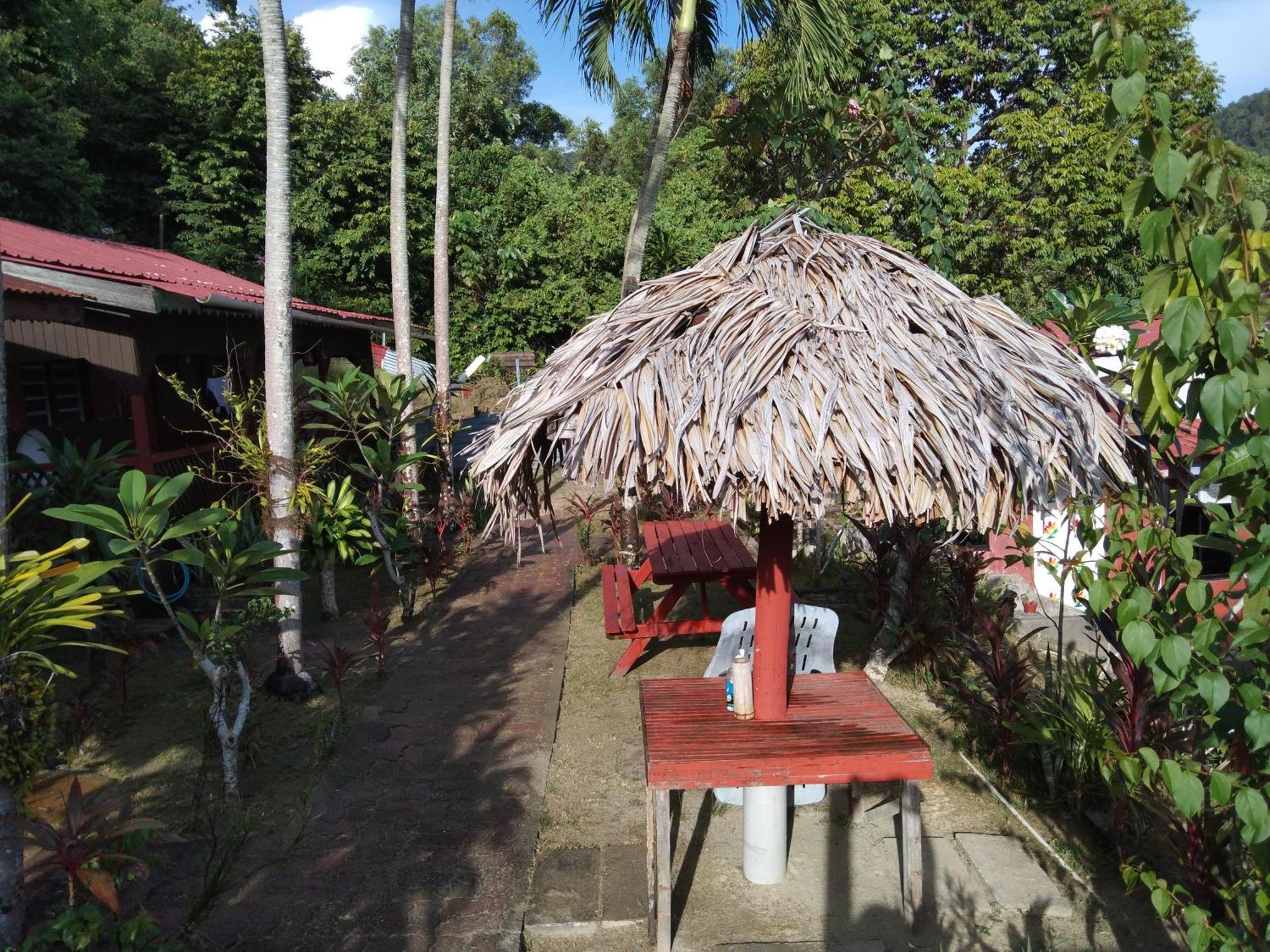 Nazri Nipah Camp Pangkor Hotel Kampung Teluk Nipah Bilik gambar